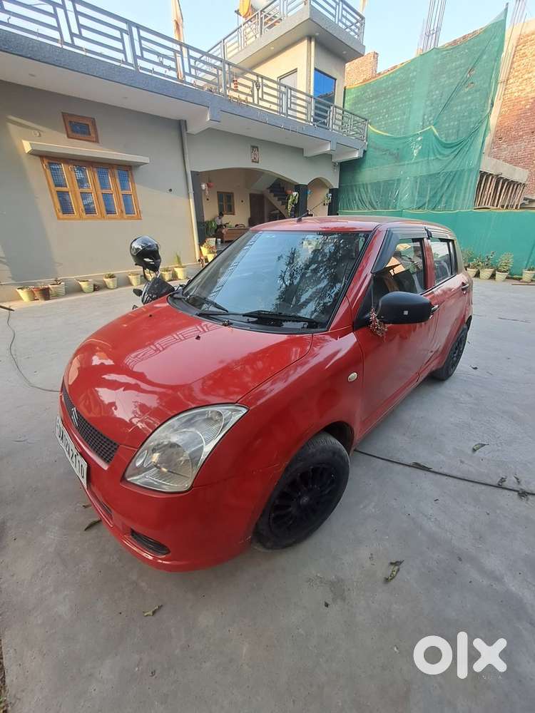 Maruti Suzuki Swift Petrol