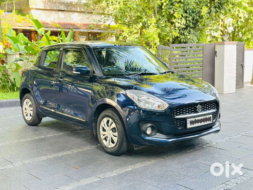 Maruti Suzuki Swift Vxi + Manual, 2022, Petrol