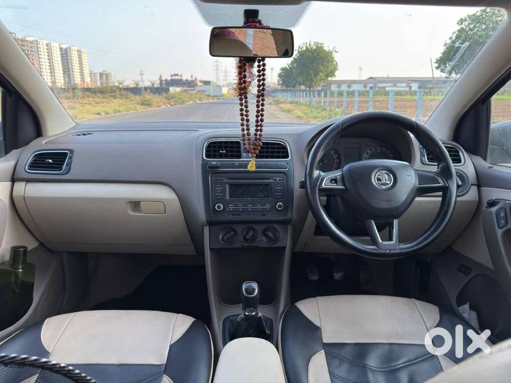 Skoda Rapid 2015