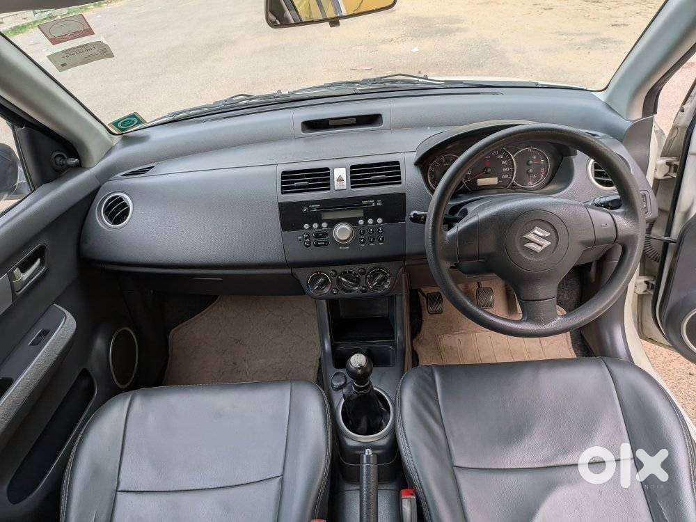 Maruti Suzuki Swift Dzire 1.2 Vxi Bsiv, 2010, Petrol