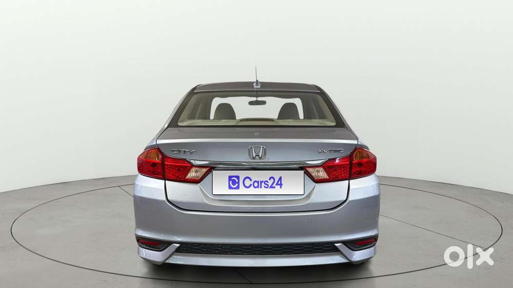 Honda City 1.5 V 5th Gen I-vtec Mt, 2022, Petrol