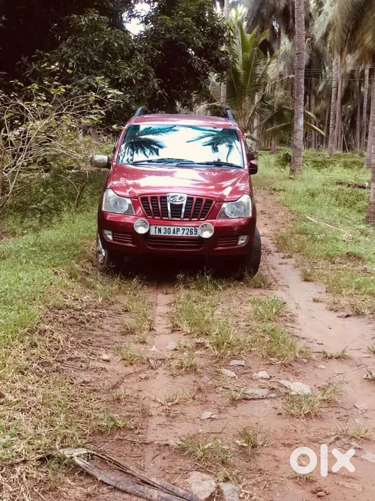 Mahindra Xylo 2012