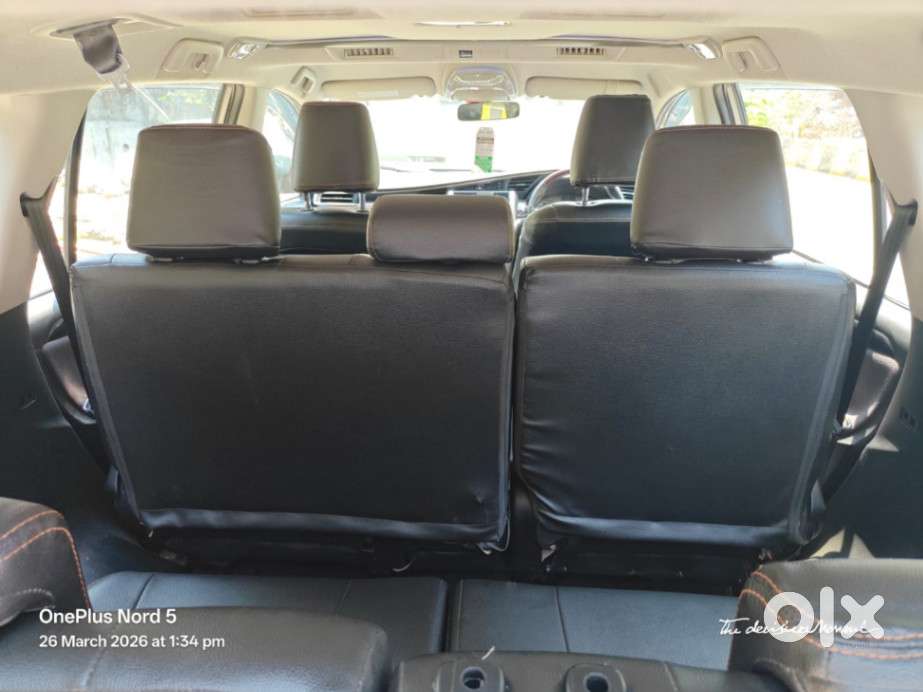 Toyota Innova Crysta 2.4 V 8 Str, 2017, Diesel