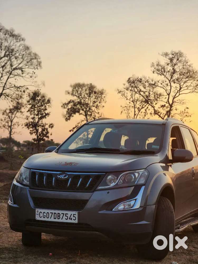 Mahindra Xuv500 2017 Diesel 111000 Km Driven