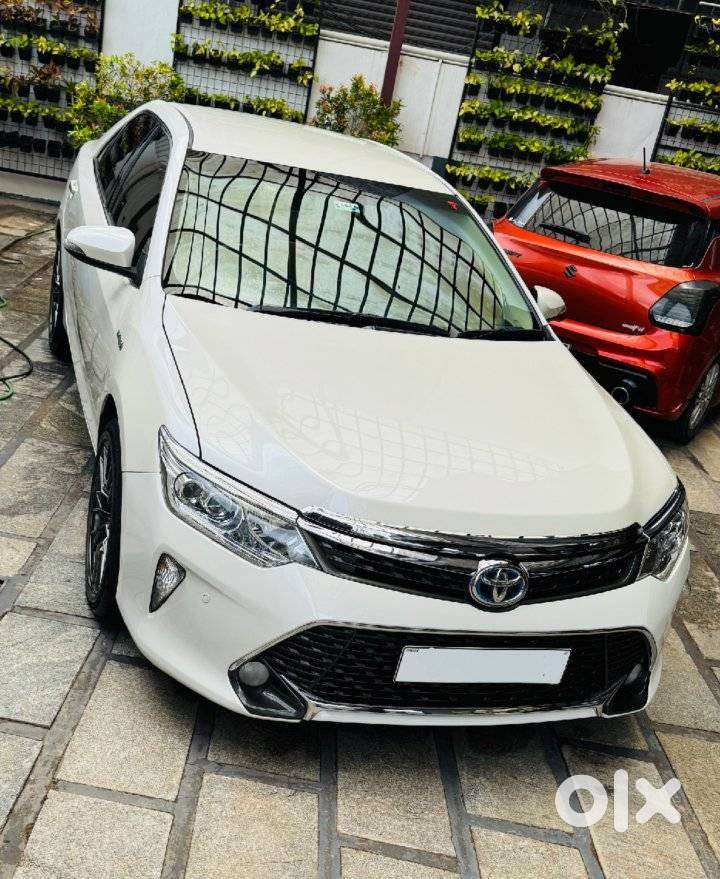 Toyota Camry Hybrid, 2016, Petrol