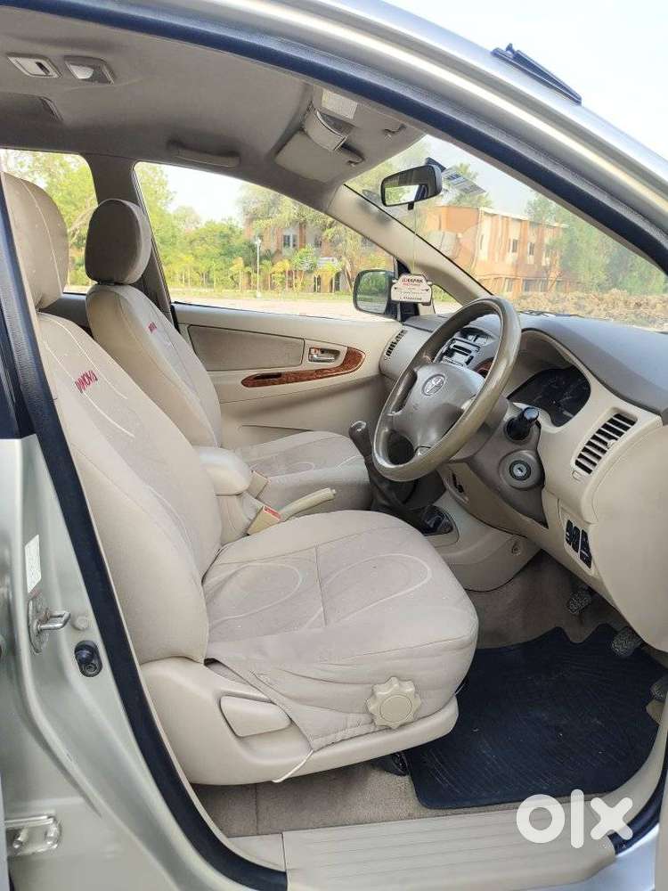 Toyota Innova 2.5 V 7 Str, 2007, Diesel