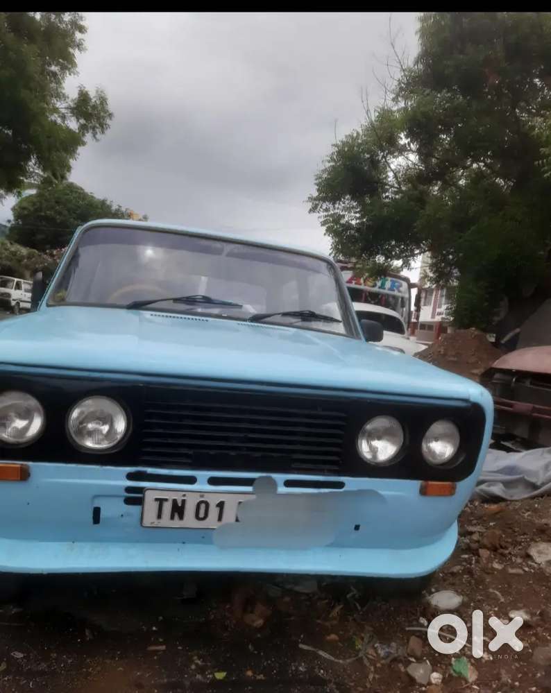 118 Vintage Car