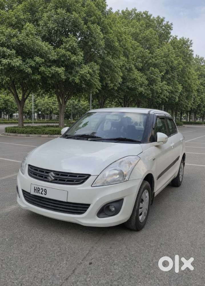 Maruti Suzuki Swift Dzire 1.2 Vxi Bsiv, 2013, Petrol