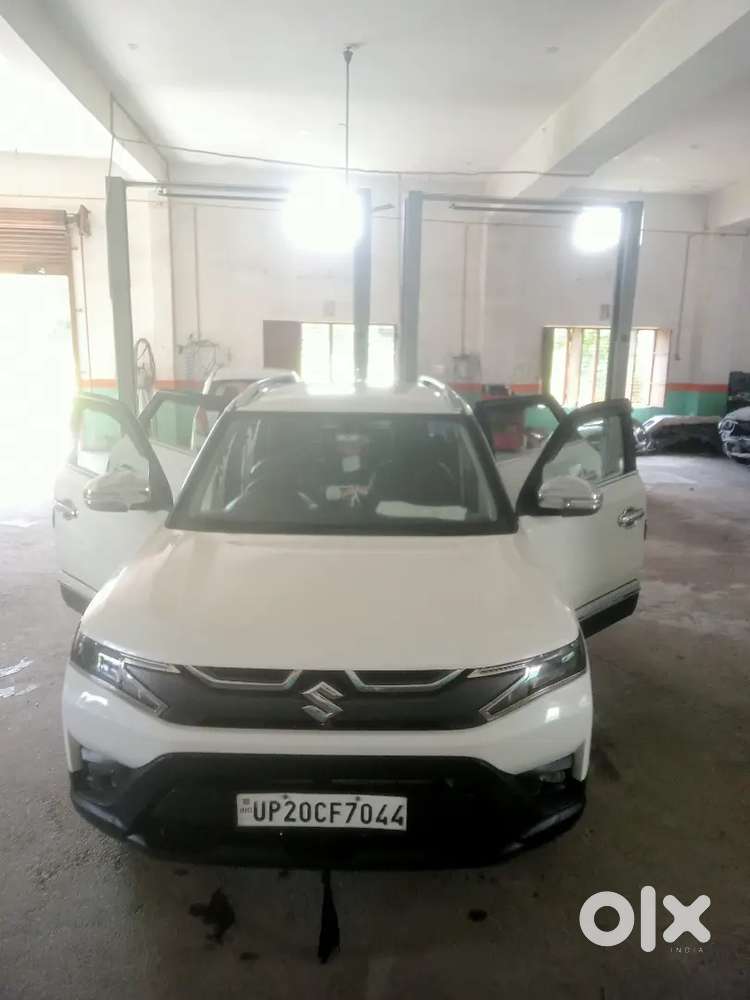 Maruti Suzuki Brezza Lxi Hybrid 2023