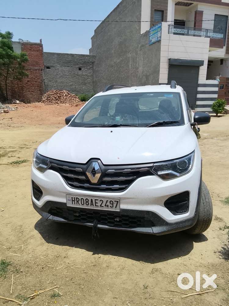2022 Renault Triber Petrol Manual