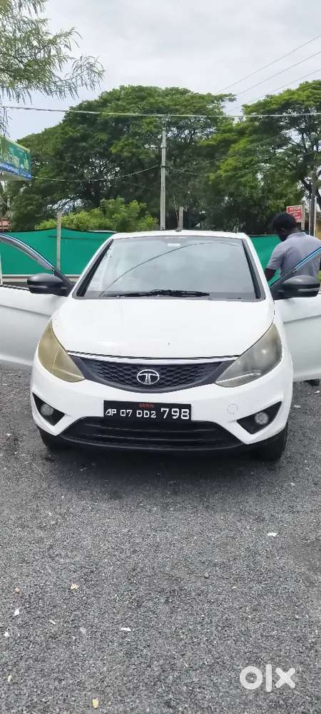 Tata Bolt 2016 Diesel 90000 Km 
Chilld Ac 
Engine Good