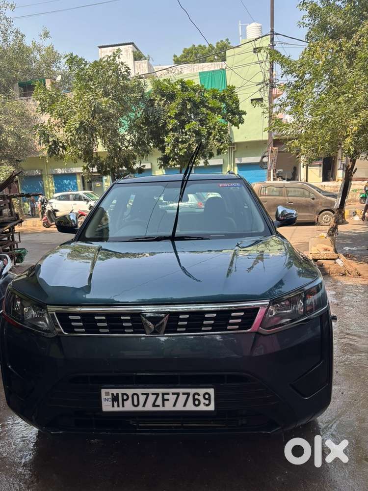 Mahindra Xuv300 Petrol 2023