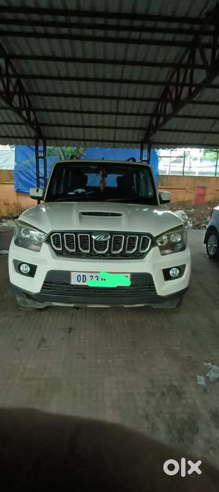 Mahindra Scorpio 2018 Diesel Well Maintained