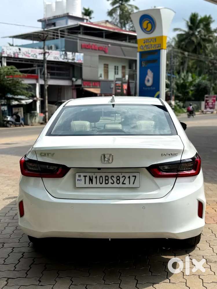 Honda City 2022 Petrol 22000 Km Driven