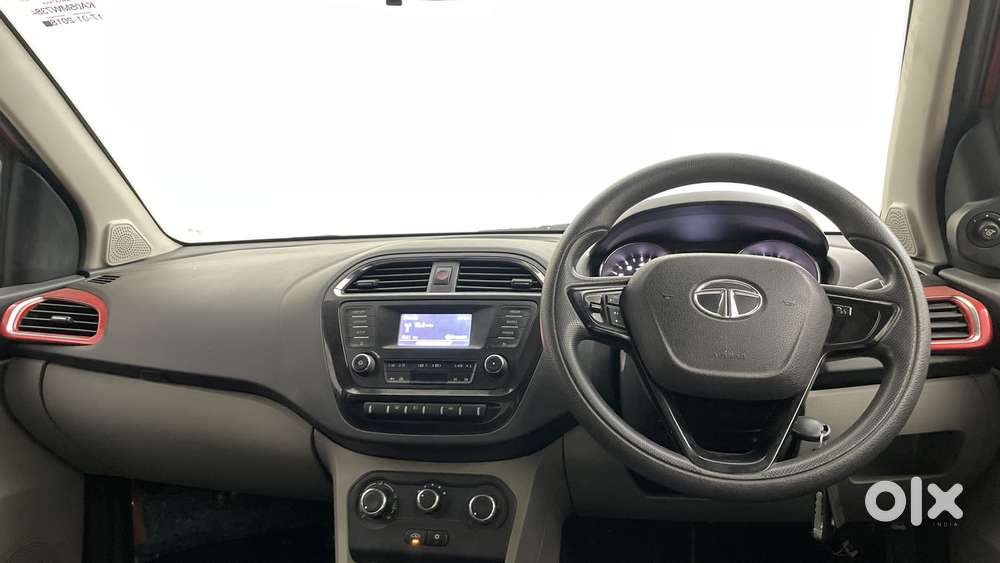 Tata Tiago Xz, 2017, Petrol