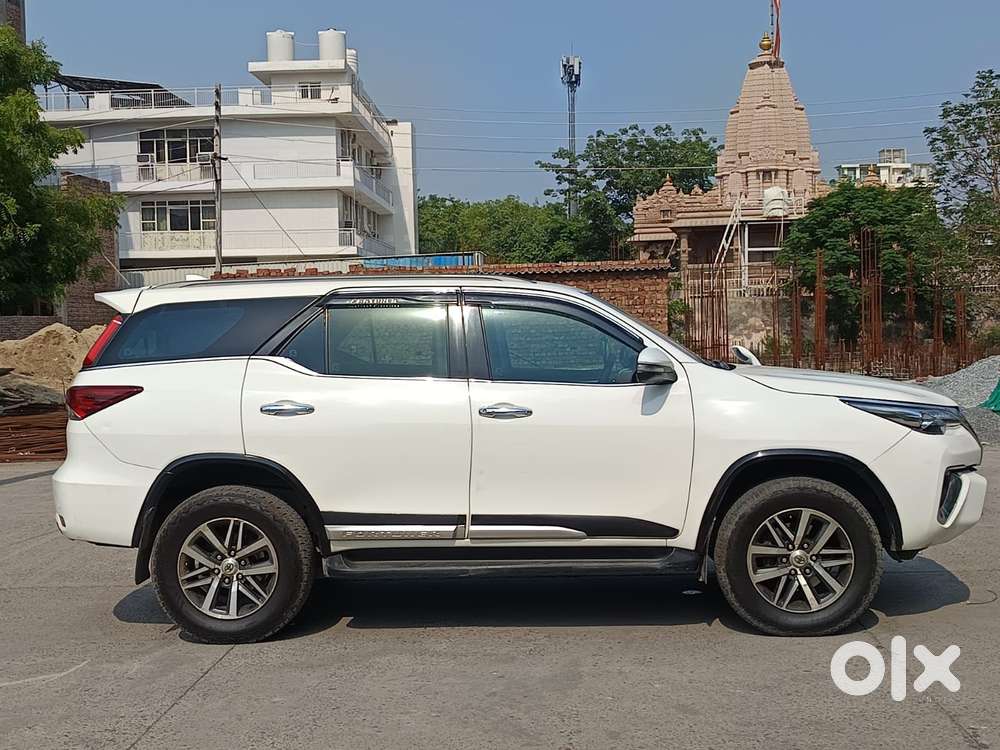 Toyota Fortuner 3.0 4x4 Manual, 2018, Diesel