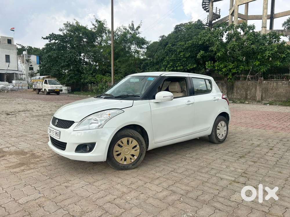 Maruti Suzuki Swift Vxi, 2012, Petrol