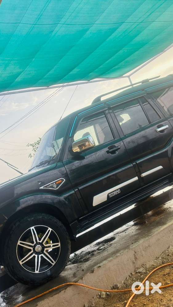 Mahindra Scorpio Diesel 2015