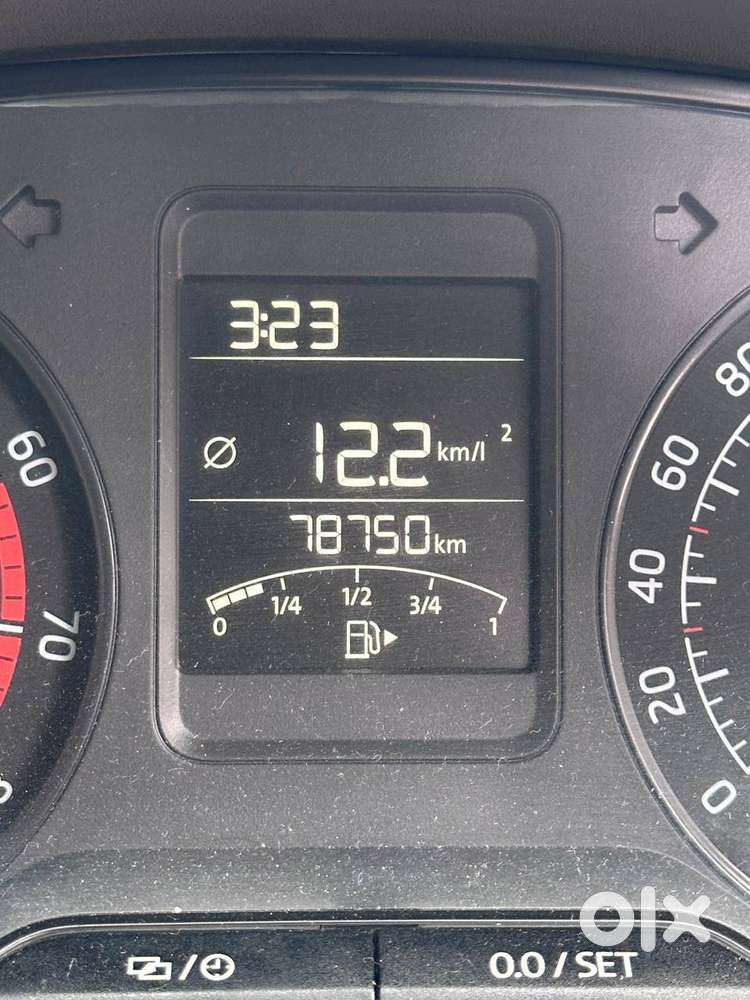Skoda Rapid Petrol 2016