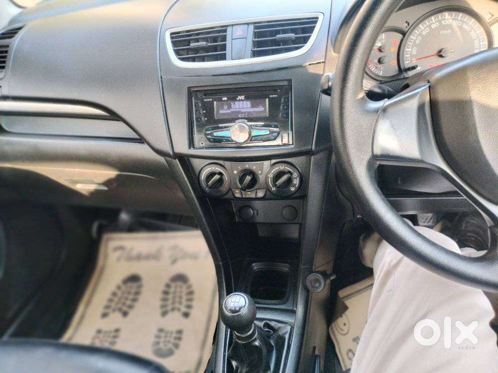 Maruti Suzuki Swift 1.3 Dlx, 2017, Petrol