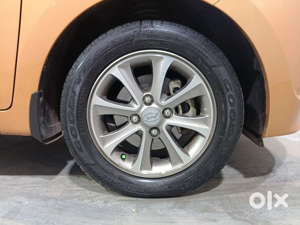 Hyundai Grand I10 1.2 Kappa Vtvt Asta (o) At, 2016, Petrol
