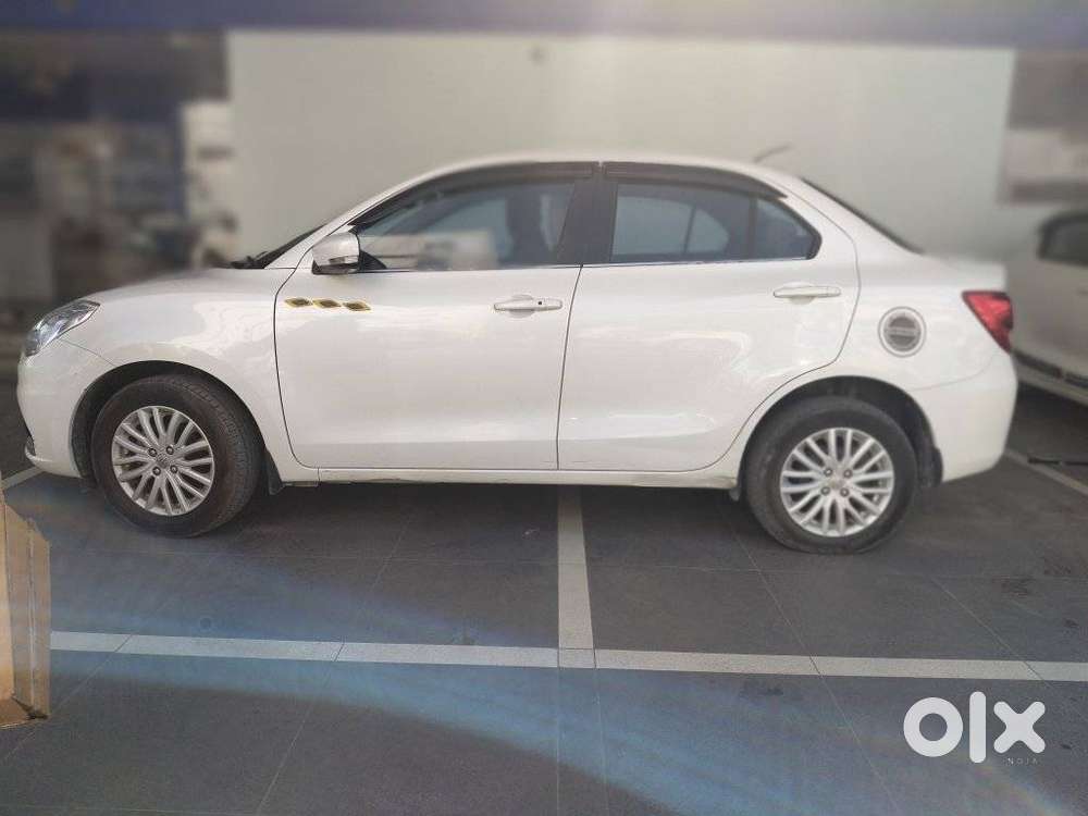Maruti Suzuki Dzire 1.2 Zxi, 2022, Petrol