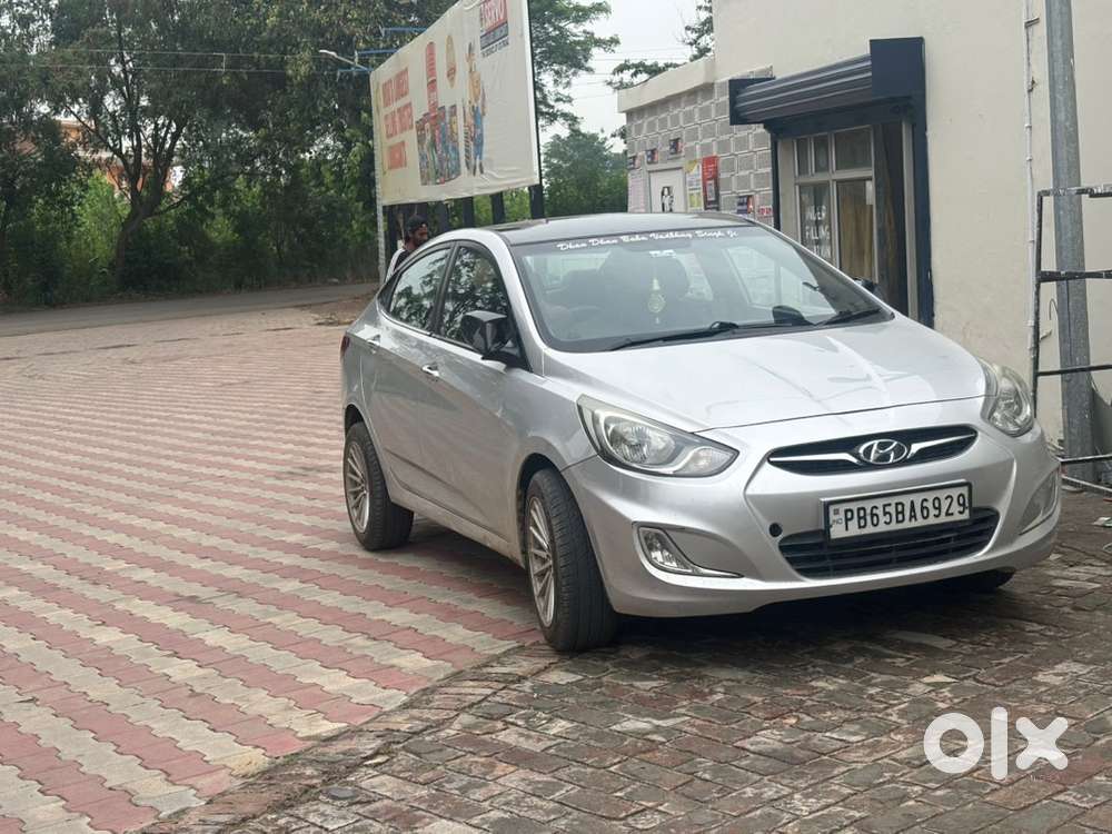 Hyundai Fluidic Verna 2012 Car