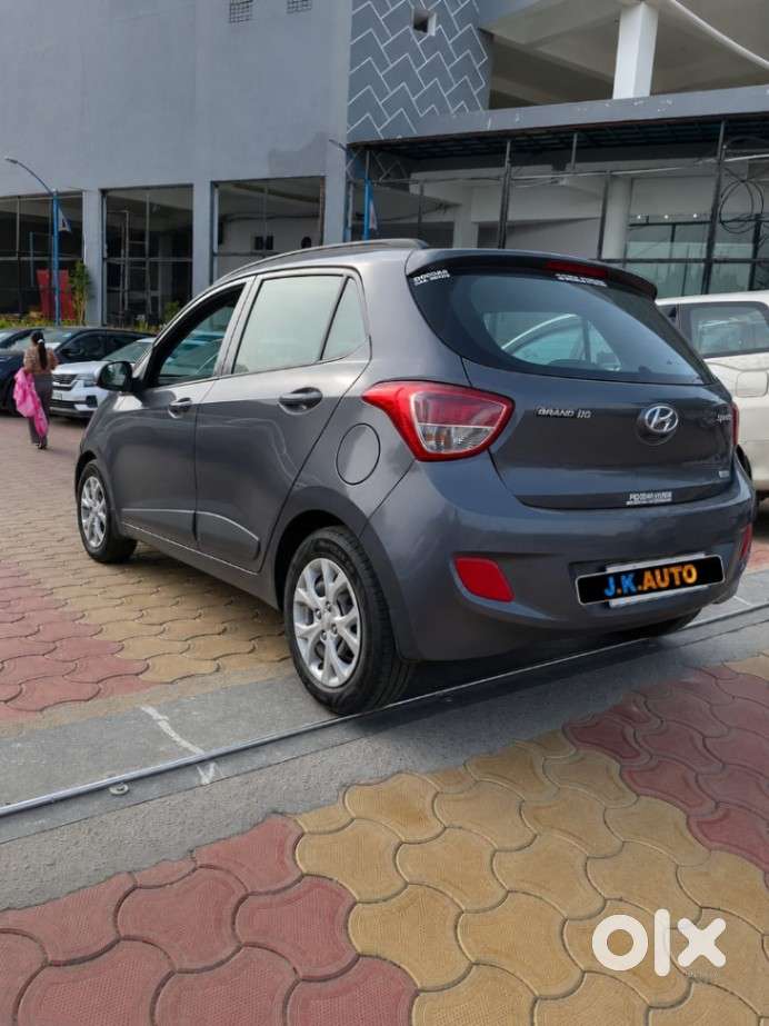 Hyundai Grand I10 Sportz O 1.2, 2016, Petrol