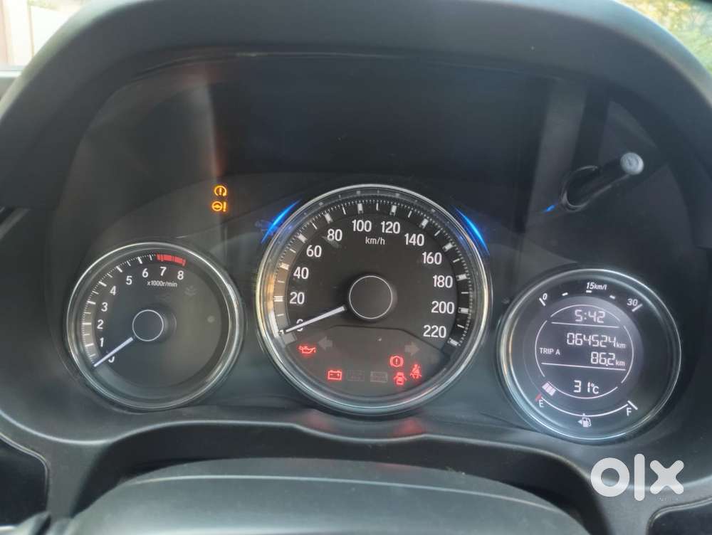 Honda City I-vtec V, 2020, Petrol