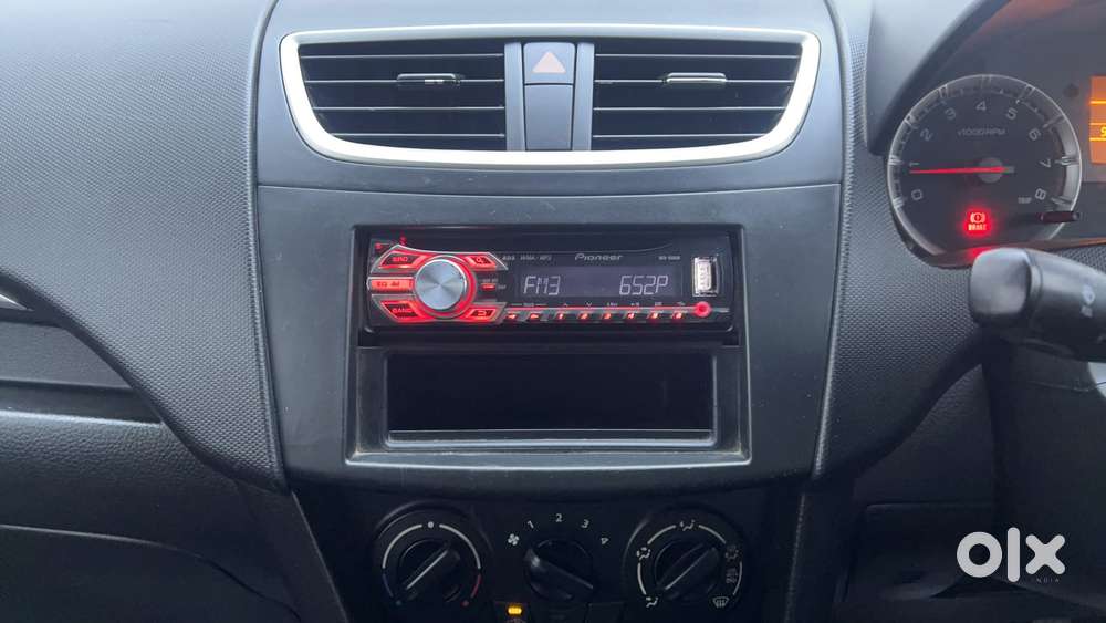 Maruti Suzuki Swift 2018 Vxi, 2013, Petrol