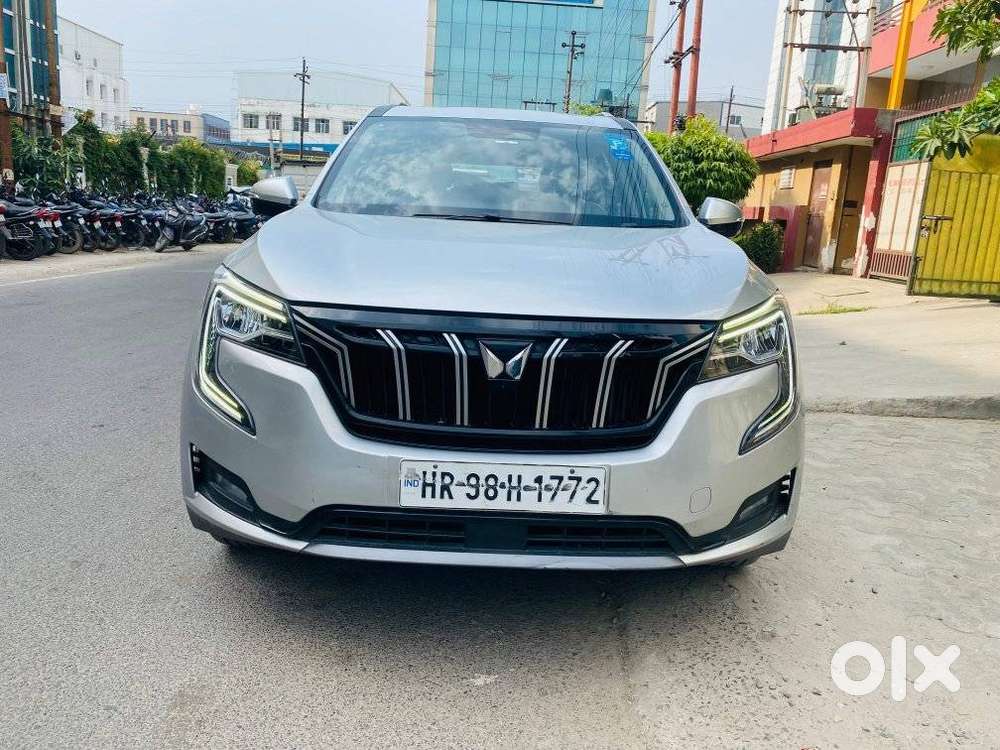 Mahindra Xuv700 2.0 Ax 7 Petrol At Str, 2023, Petrol