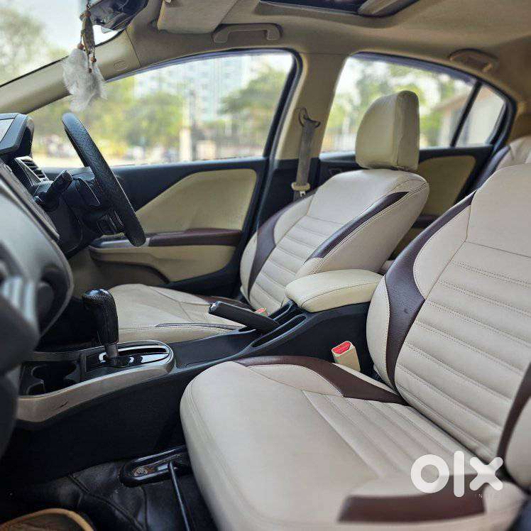 Nissan Micra Active Xv, 2015, Petrol