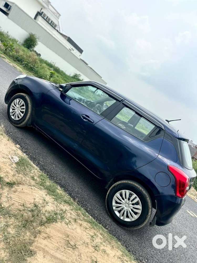 Maruti Suzuki Swift 1.2 Vxi (o), 2023, Petrol