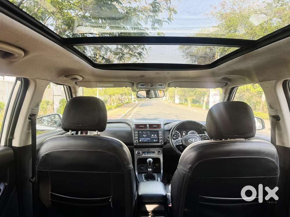 Hyundai Creta 1.5 S Plus Knight Petrol Dual Tone, 2023, Diesel