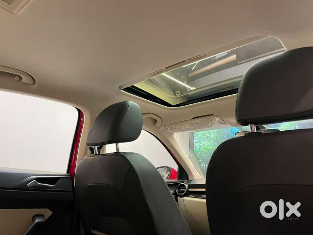 Skoda Slavia 1.0 Tsi Style At, 2023, Petrol