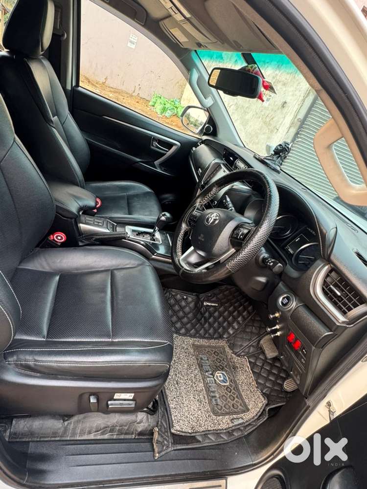 Toyota Fortuner 2023 Diesel Well Maintained