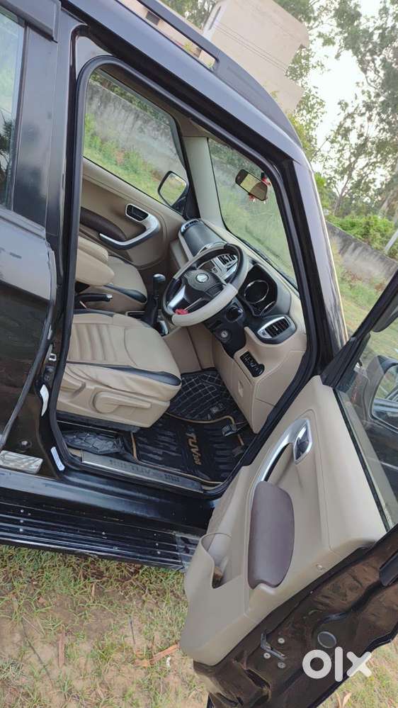 Mahindra Tuv 300 T8, 2017, Diesel