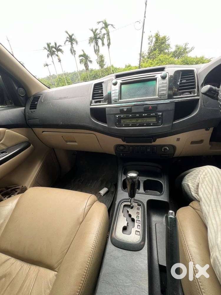 Toyota Fortuner 3.0 4x2 Automatic, 2014, Diesel
