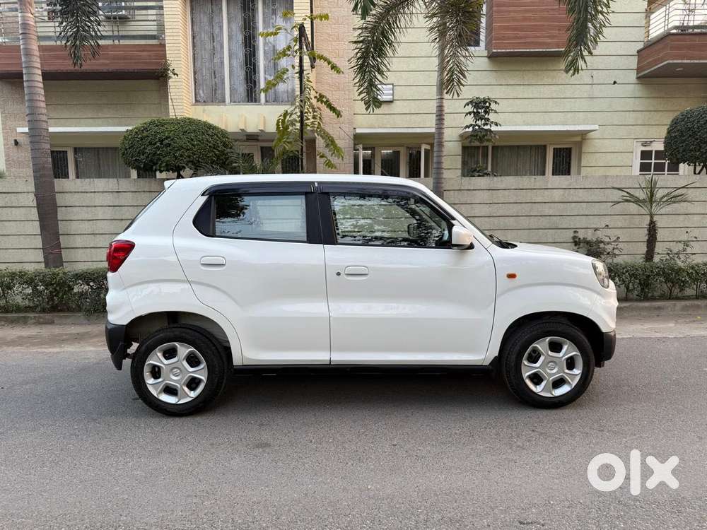 Maruti Suzuki S-presso Vxi Plus, 2022, Petrol