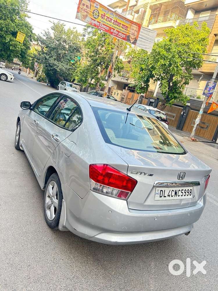 Honda Petrol Car 2011 Automatic