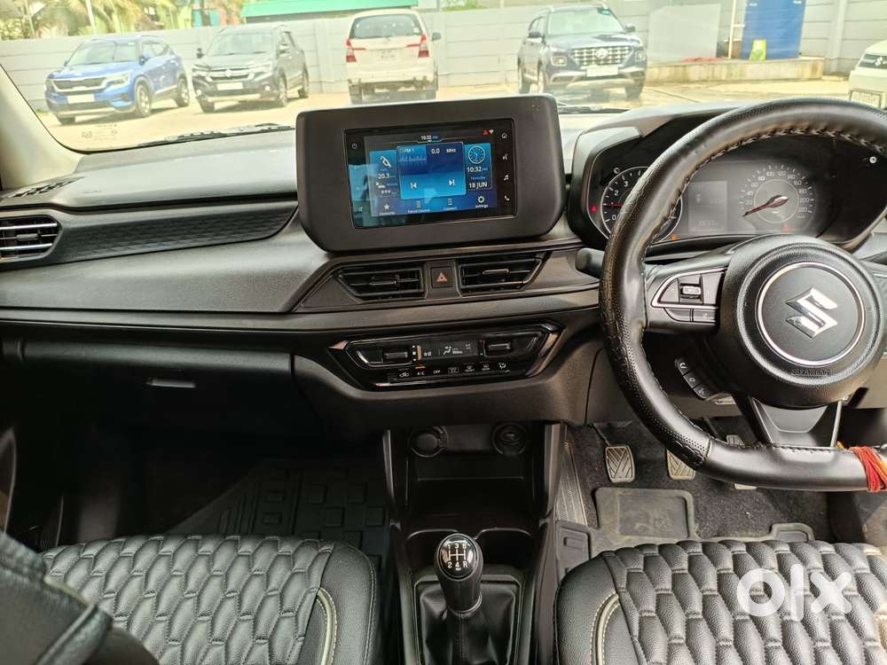 Maruti Suzuki Swift 1.2 Vxi (o), 2025, Petrol
