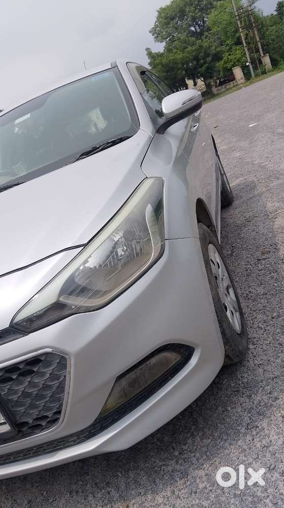 Hyundai I20 Sportz 1.2 Bs-iv, 2017, Petrol