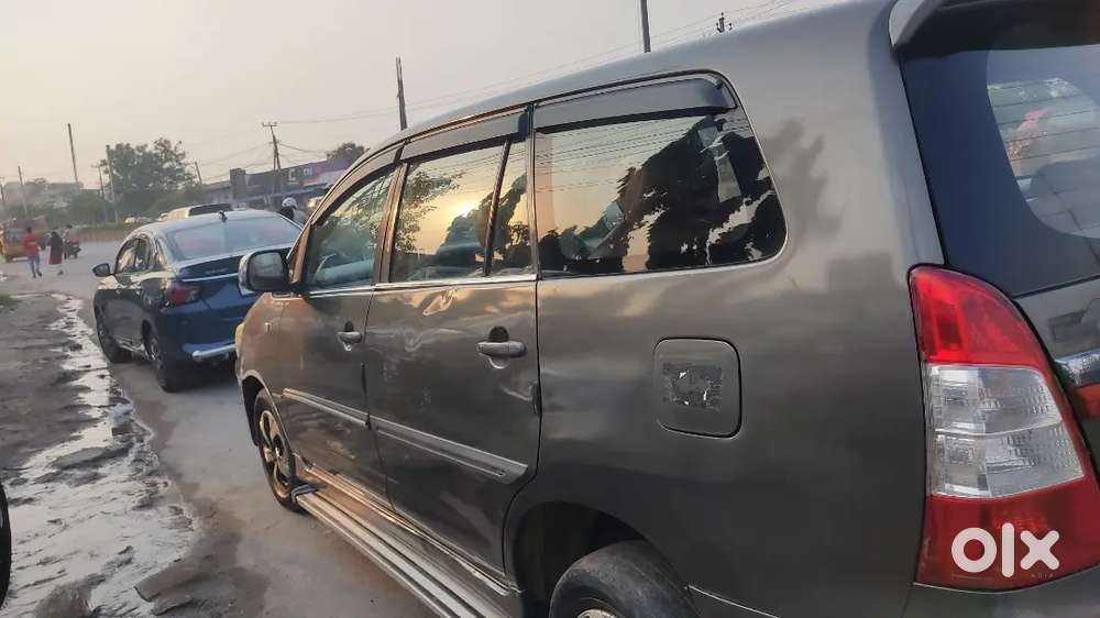 Toyota Innova 2012 Diesel Well Maintained & Good Condition