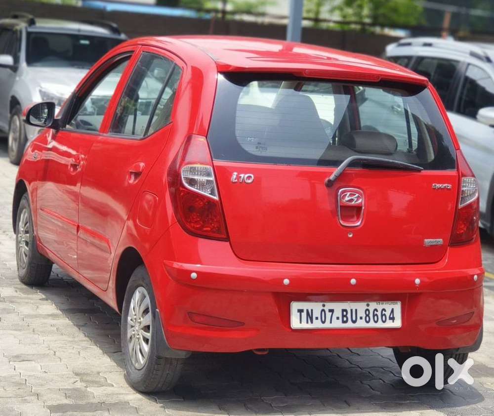 Hyundai I10 Sportz At, 2013, Petrol