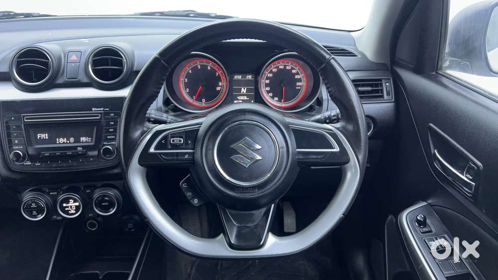 Maruti Suzuki Swift Amt Zxi, 2018, Petrol