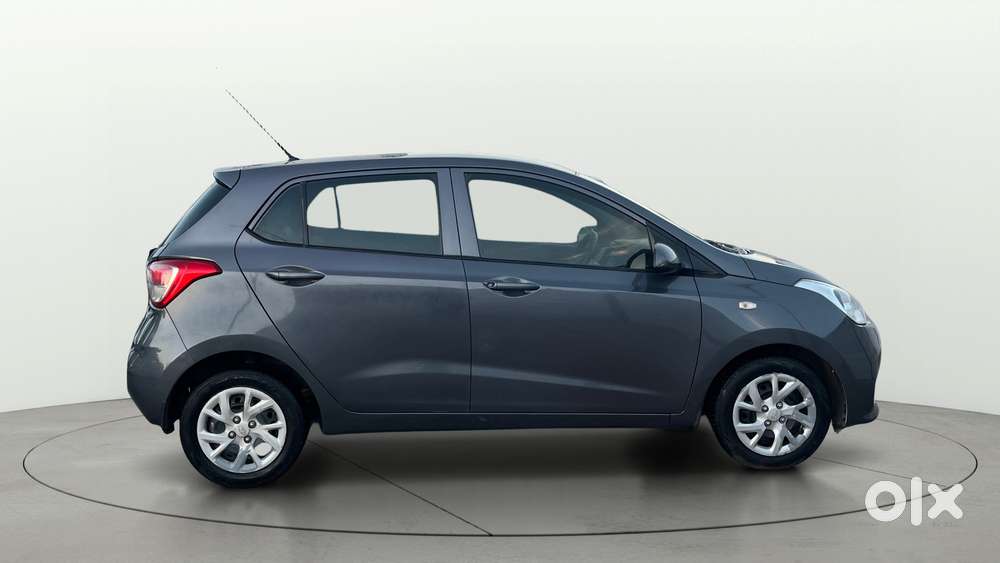 Hyundai Grand I10 Magna At, 2017, Petrol