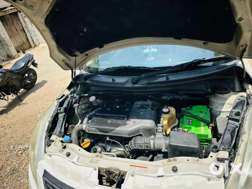 Maruti Suzuki Swift Dzire 2012 Vdi