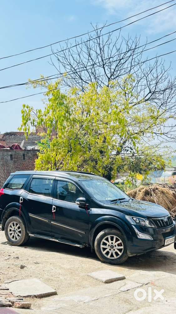 Mahindra Xuv500 W8 2015