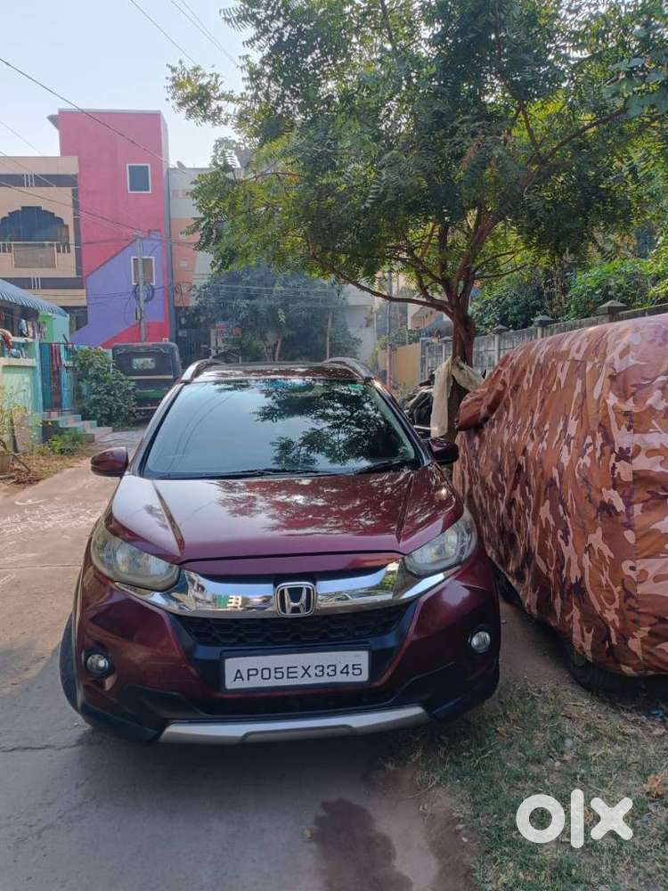 Maruti Suzuki Brezza Zdi Plus, 2017, Diesel