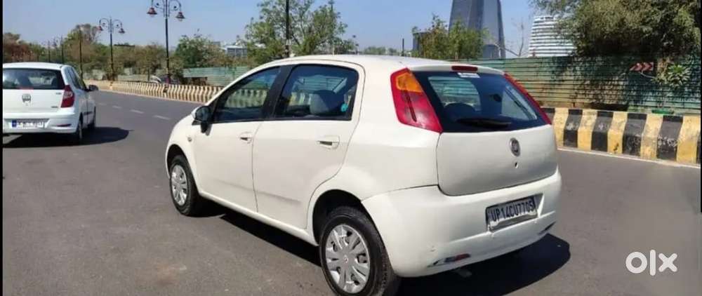 Fiat Grande Punto 2016 Diesel 60000 Km Driven